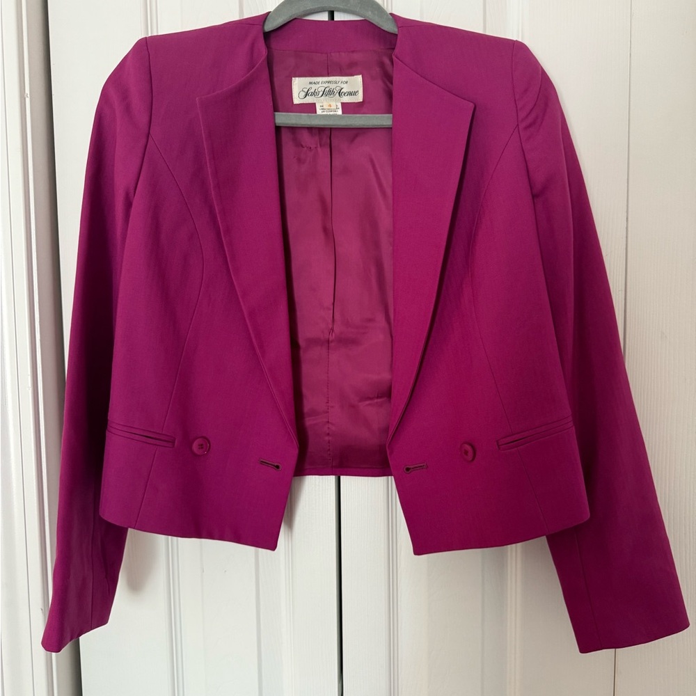 VTG Saks Fifth Avenue Cropped Wool Blazer โ Magenta โ Size 4 - Picture 2 of 8